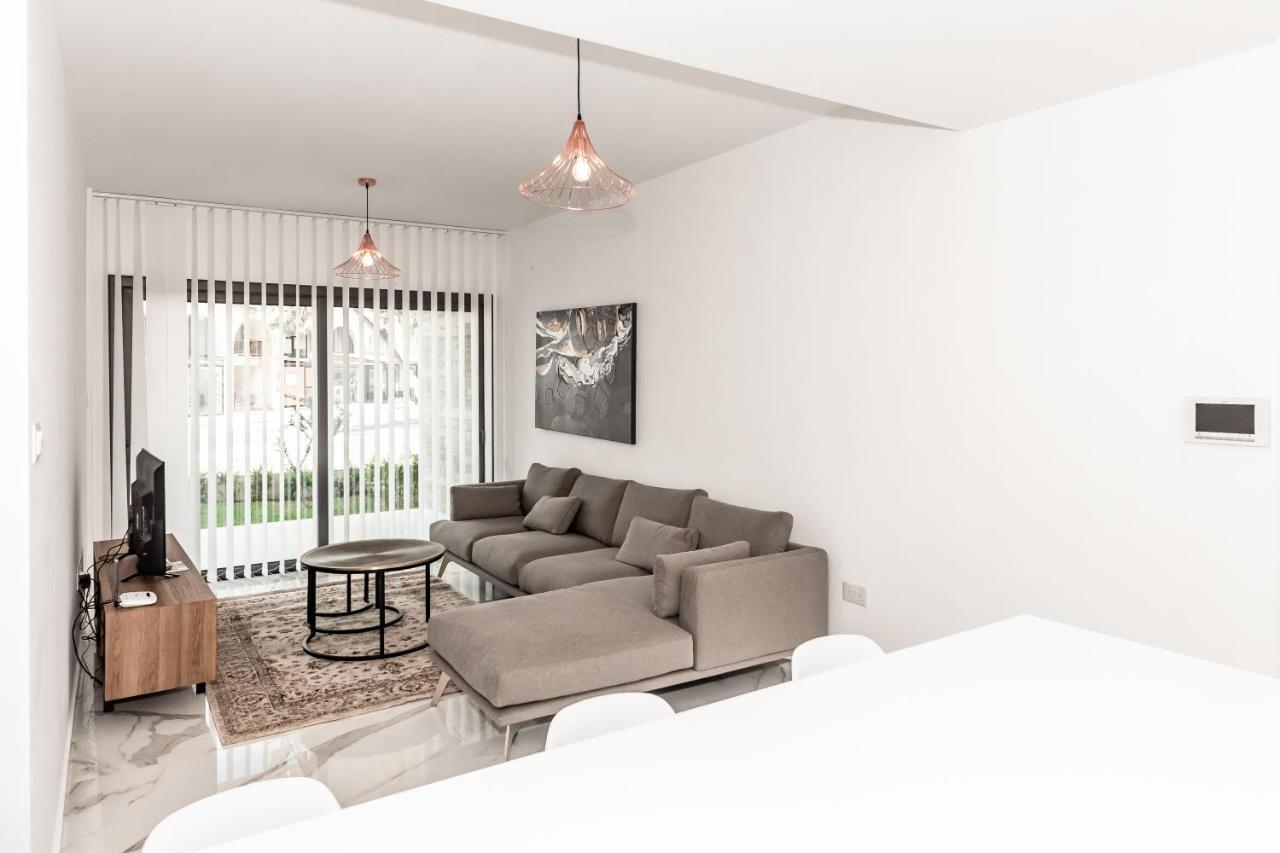 Silver House Boutique Apartment Paphos Exterior foto